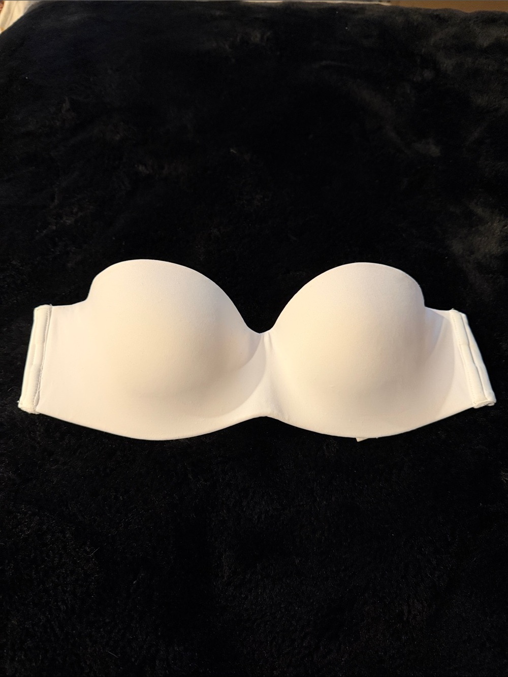 PINK Victoria's Secret Strapless Molded Bra - White